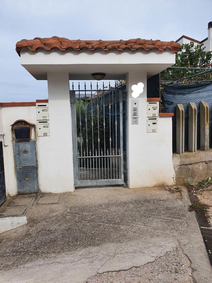 Casa Dell'Ape Maia Apartment Termoli Ngoại thất bức ảnh