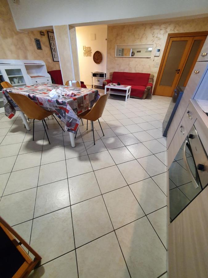 Casa Dell'Ape Maia Apartment Termoli Ngoại thất bức ảnh